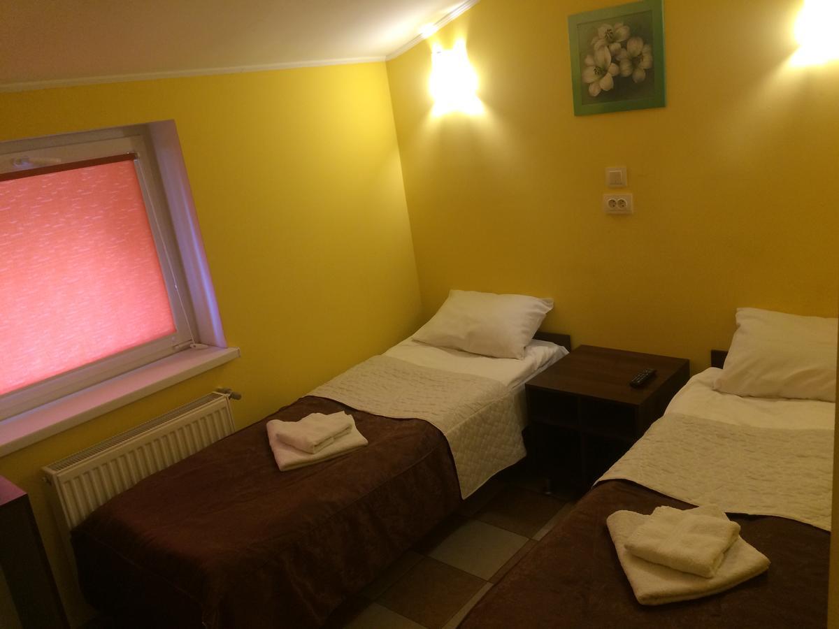 Hotel Travel Lviv Bagian luar foto