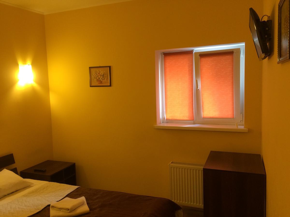 Hotel Travel Lviv Bagian luar foto